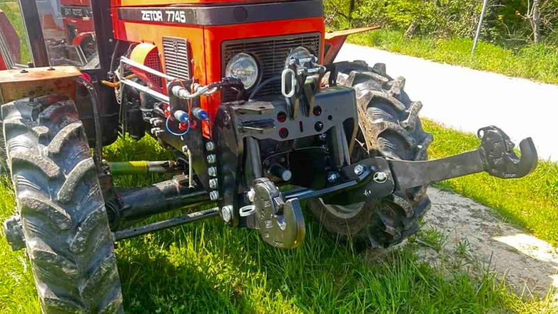 FRONT HYDRAULIKK UNIVERSAL KIT 2KAT FOR TRAKTOR 1500KG