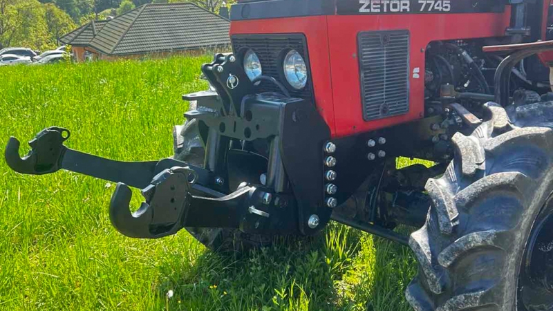 FRONT HYDRAULIKK UNIVERSAL KIT 2KAT FOR TRAKTOR 1500KG